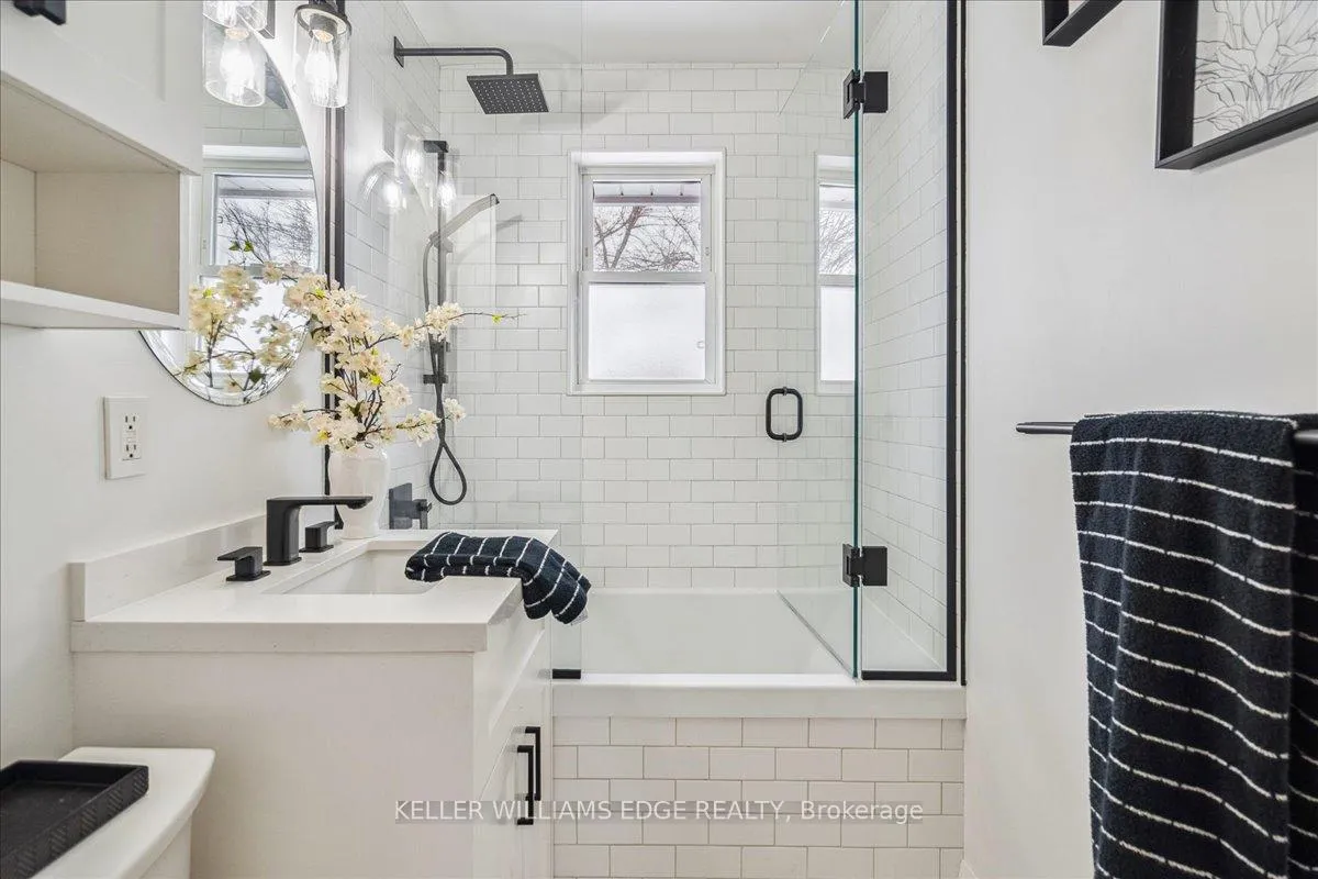 Photo 18 of 4 Fernwood Crescent, Hamilton, Hampton Heights — HOMEH