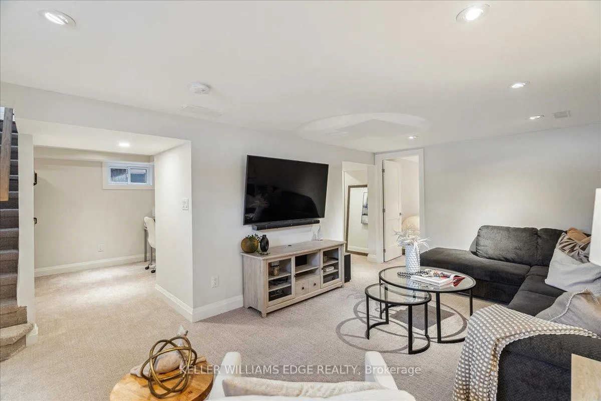 Photo 24 of 4 Fernwood Crescent, Hamilton, Hampton Heights — HOMEH