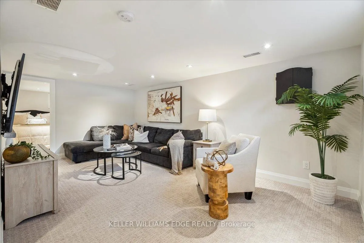 Photo 25 of 4 Fernwood Crescent, Hamilton, Hampton Heights — HOMEH