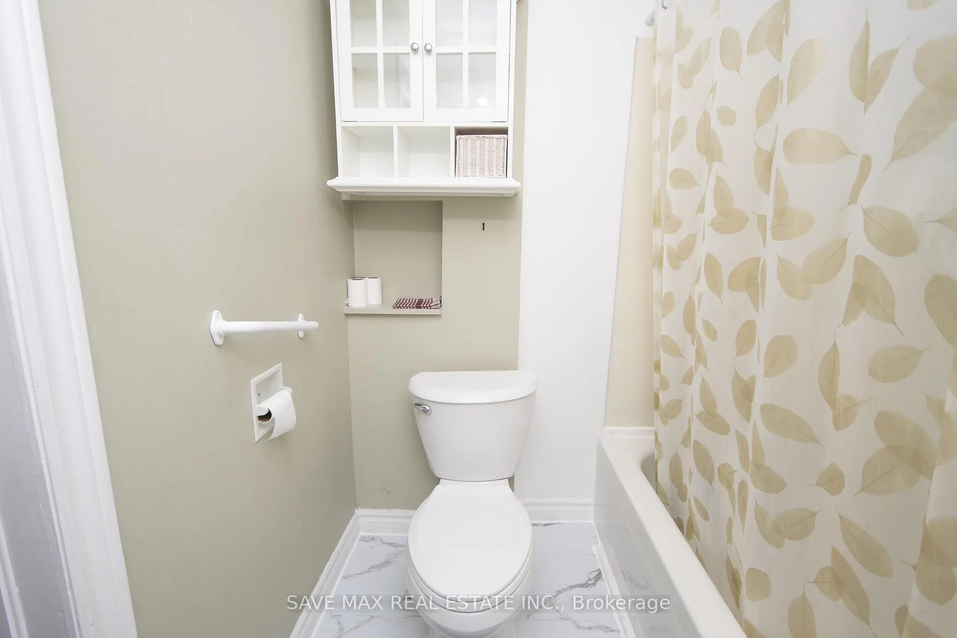 Photo 12 of 2236 Church Street, Windsor — HOMEH