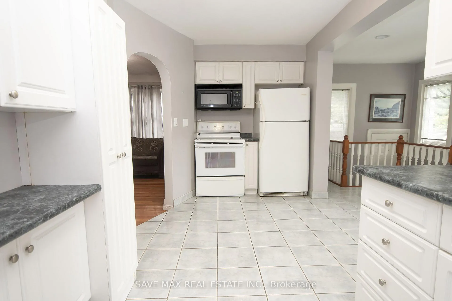 Photo 17 of 2236 Church Street, Windsor — HOMEH
