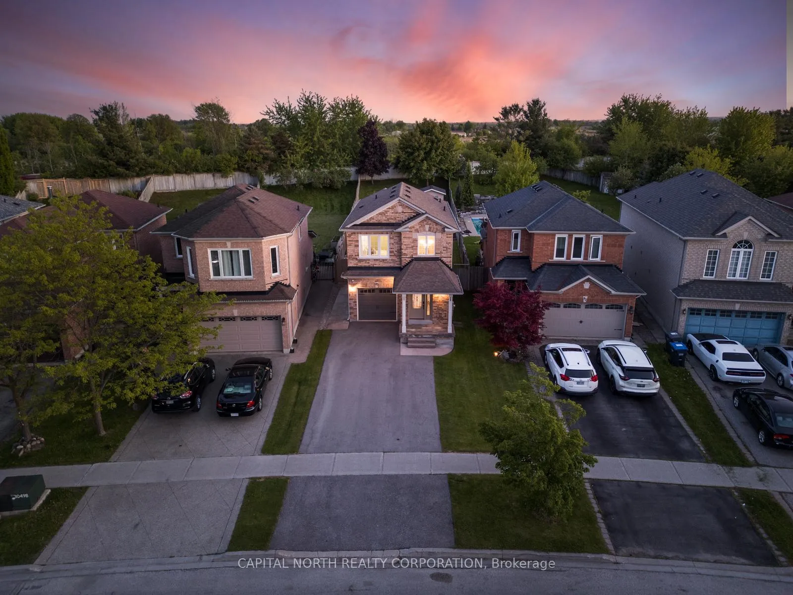 Photo 2 of 95 Harvest Moon Drive, Caledon, Bolton West — HOMEH