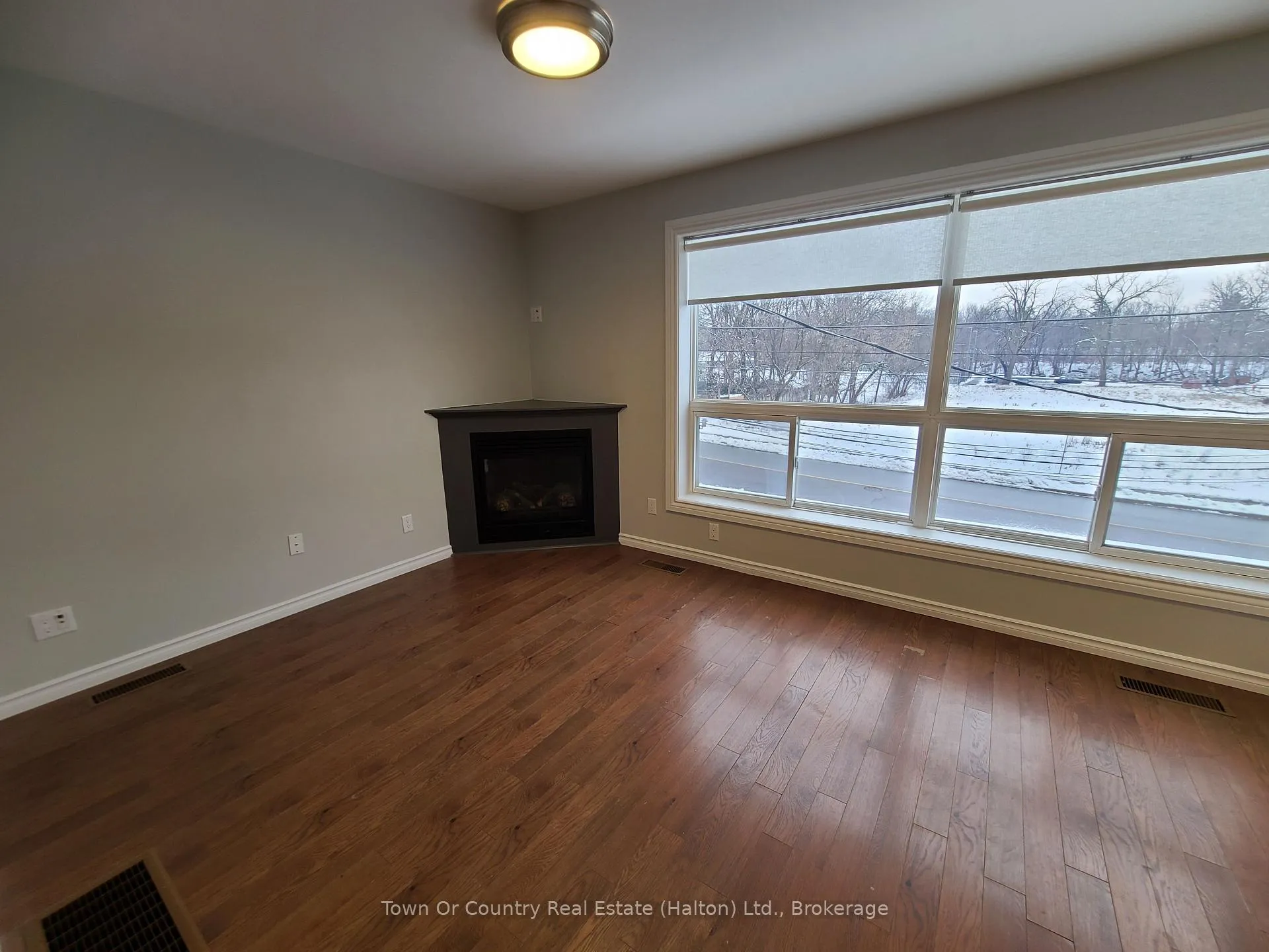 Photo 2 of Unit 101, 158 Mill Street, Milton, Old Milton — HOMEH