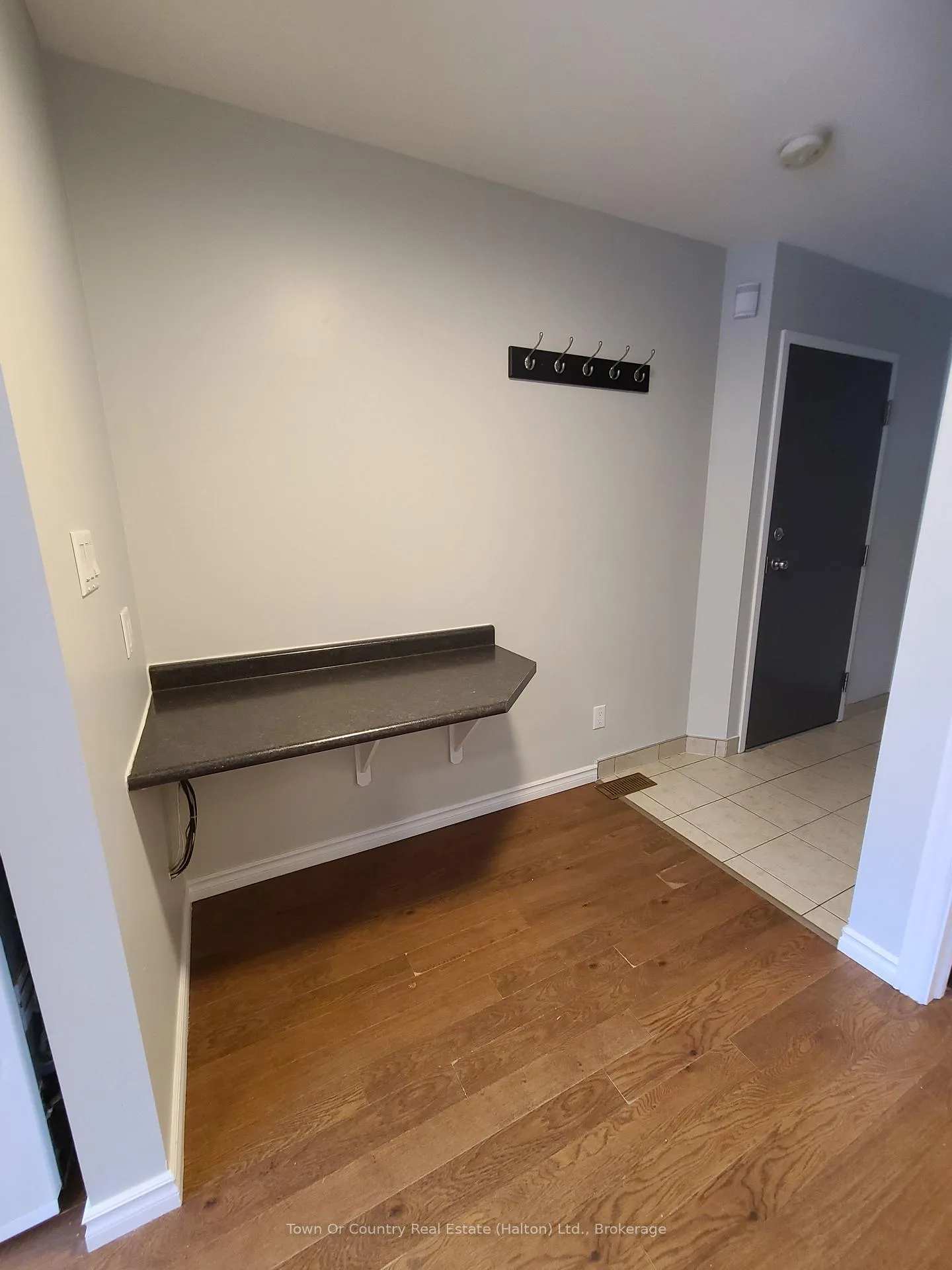 Photo 3 of Unit 101, 158 Mill Street, Milton, Old Milton — HOMEH