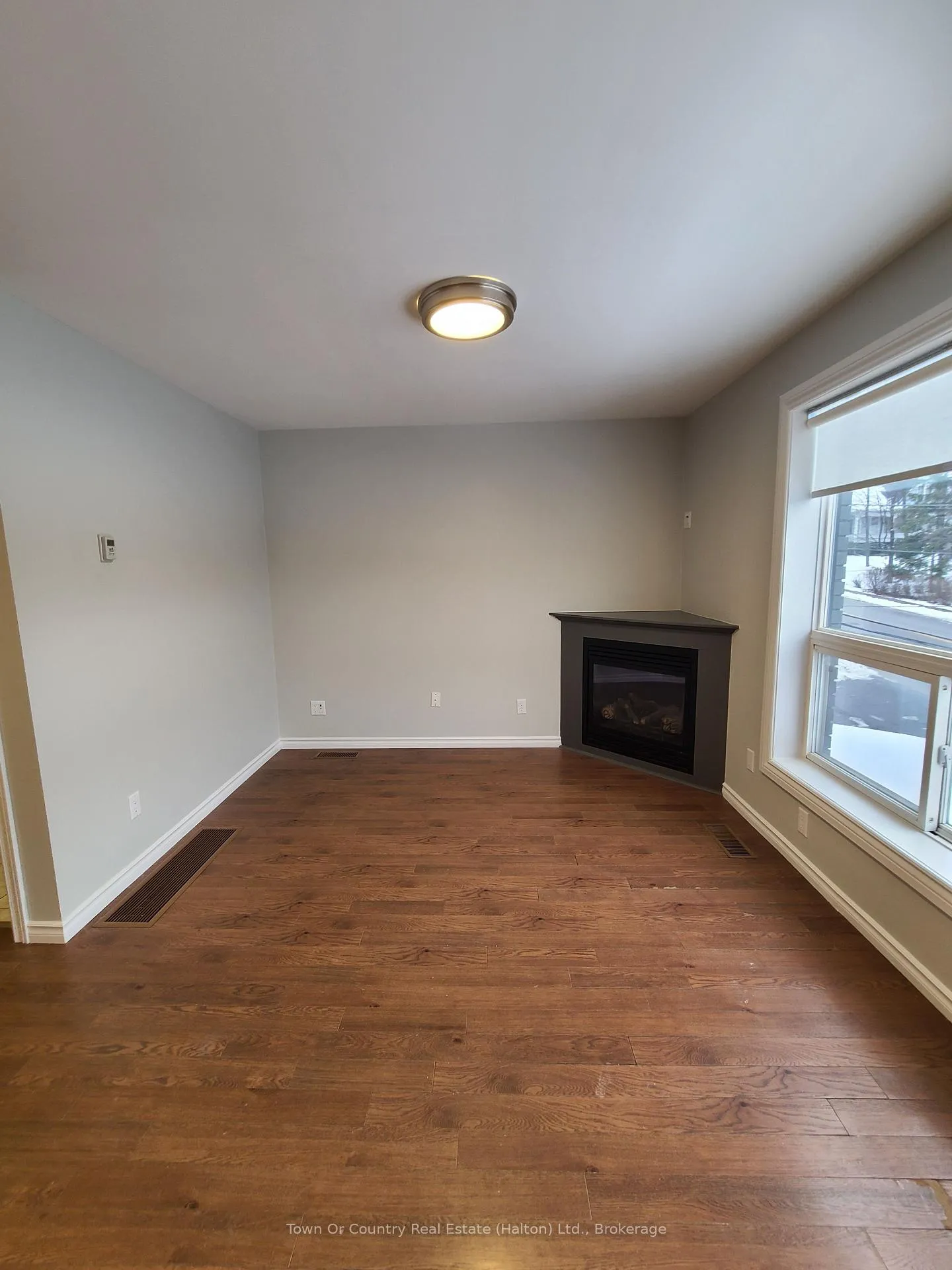 Photo 4 of Unit 101, 158 Mill Street, Milton, Old Milton — HOMEH