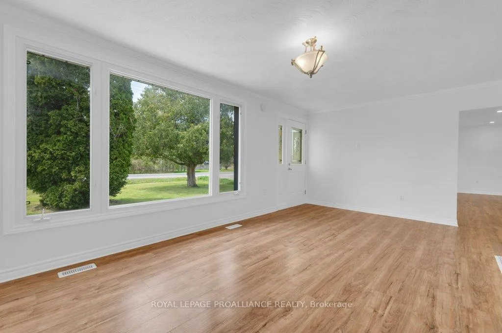 Photo 9 of 22227 Loyalist Parkway, Quinte West, Murray Ward — HOMEH