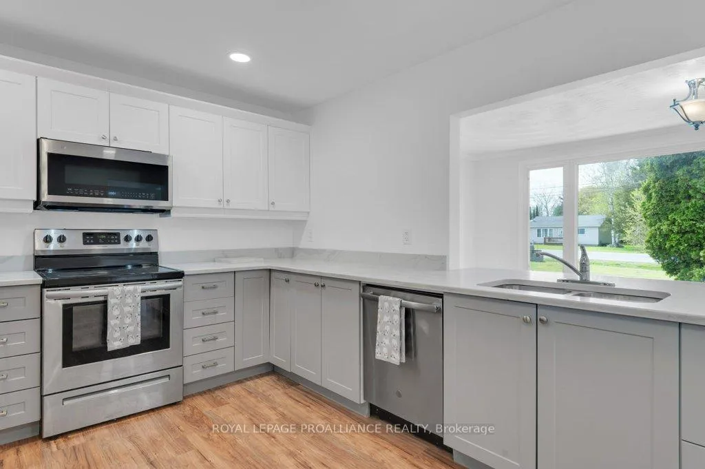 Photo 14 of 22227 Loyalist Parkway, Quinte West, Murray Ward — HOMEH