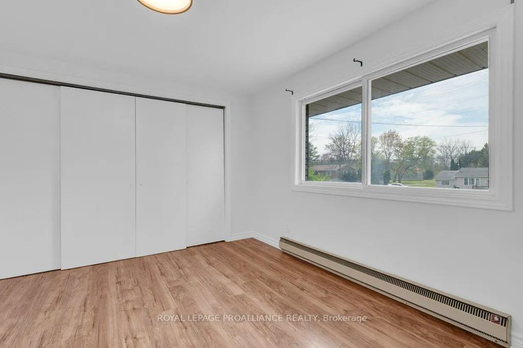 Photo 23 of 22227 Loyalist Parkway, Quinte West, Murray Ward — HOMEH