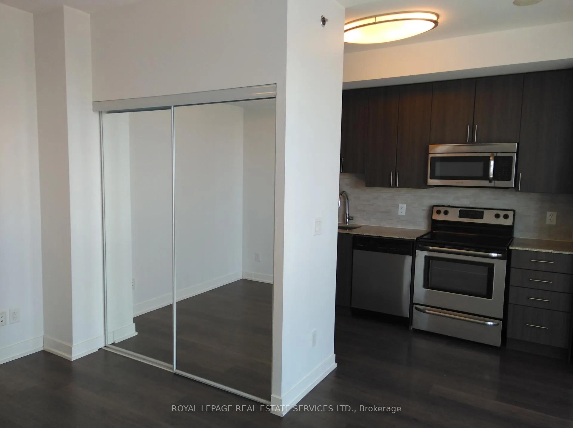 Photo 11 of Unit 1602, 225 Sackville Street, Toronto, Regent Park — HOMEH