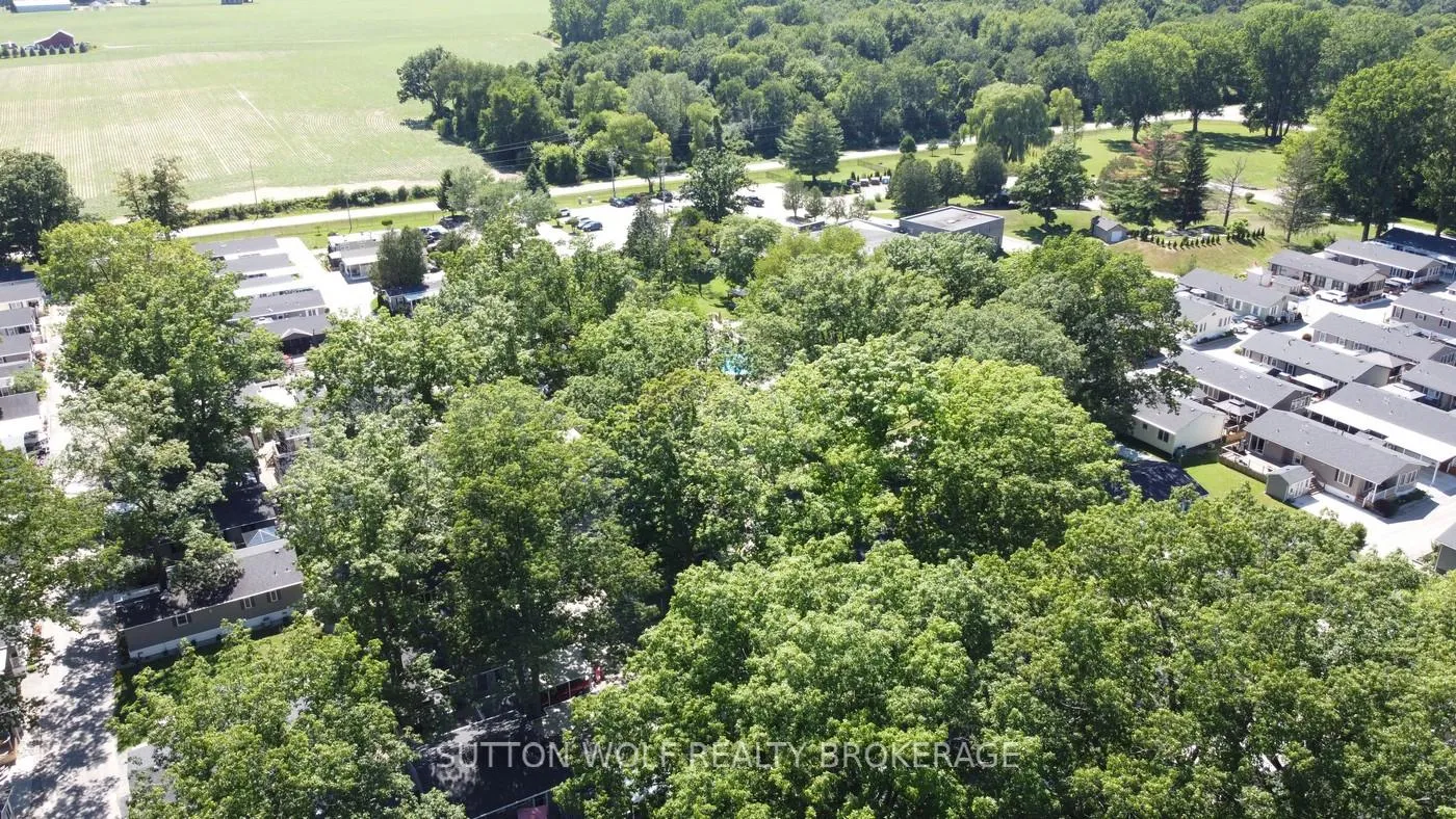 Photo 34 of Unit 32, 22790 Amiens Road, Middlesex Centre, Rural Middlesex Centre — HOMEH