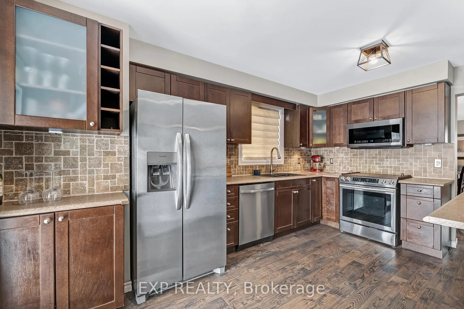 Photo 14 of 228 Mapleton Avenue S, Barrie, Holly — HOMEH