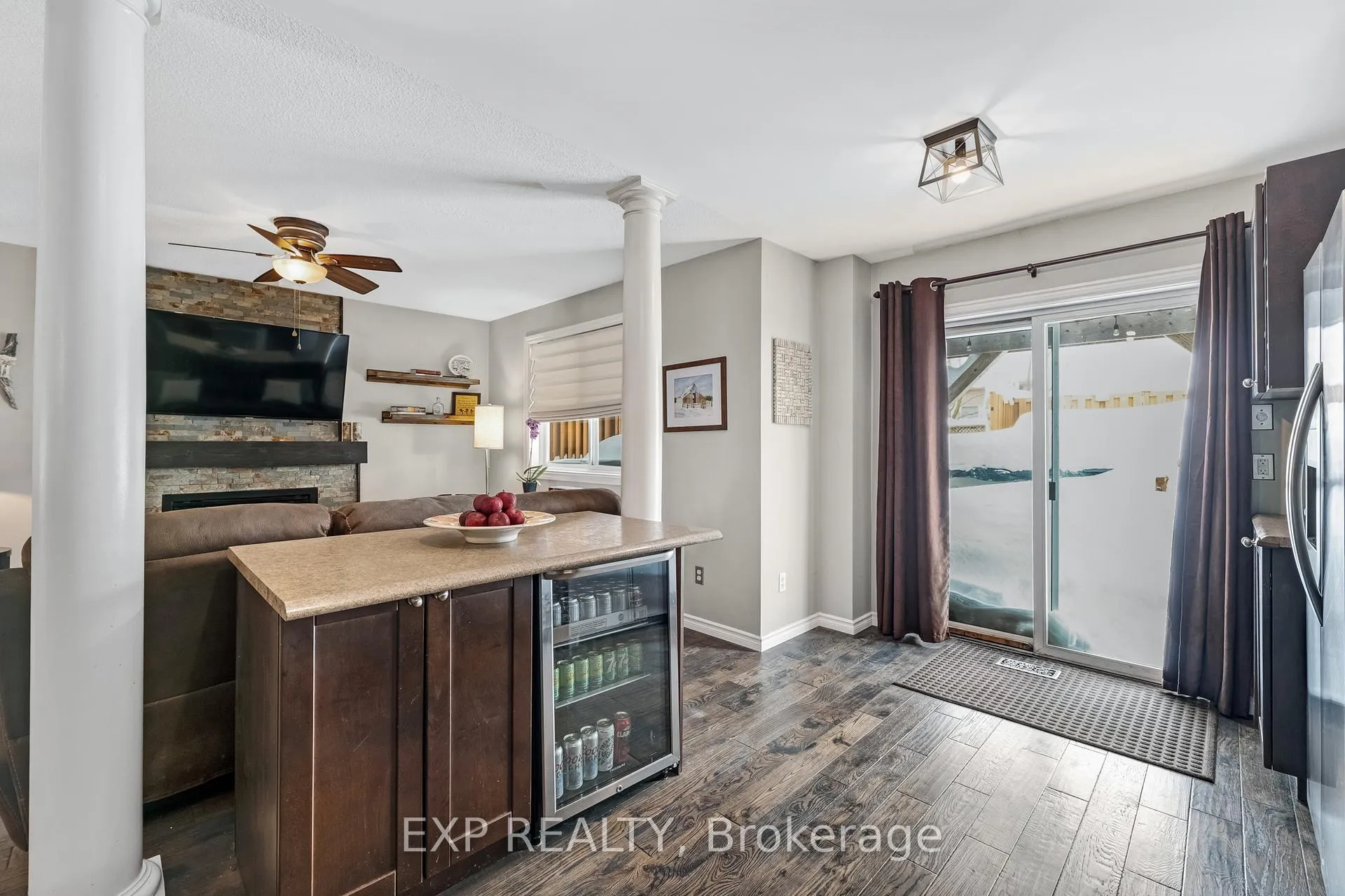 Photo 16 of 228 Mapleton Avenue S, Barrie, Holly — HOMEH