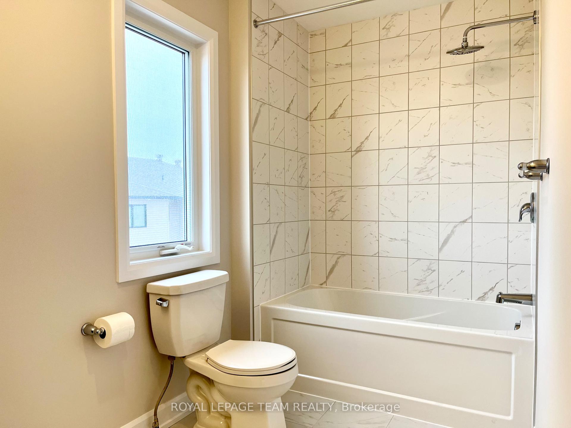 Photo 16 of 642 Expansion Road, Ottawa, Barrhaven - Half Moon Bay — HOMEH