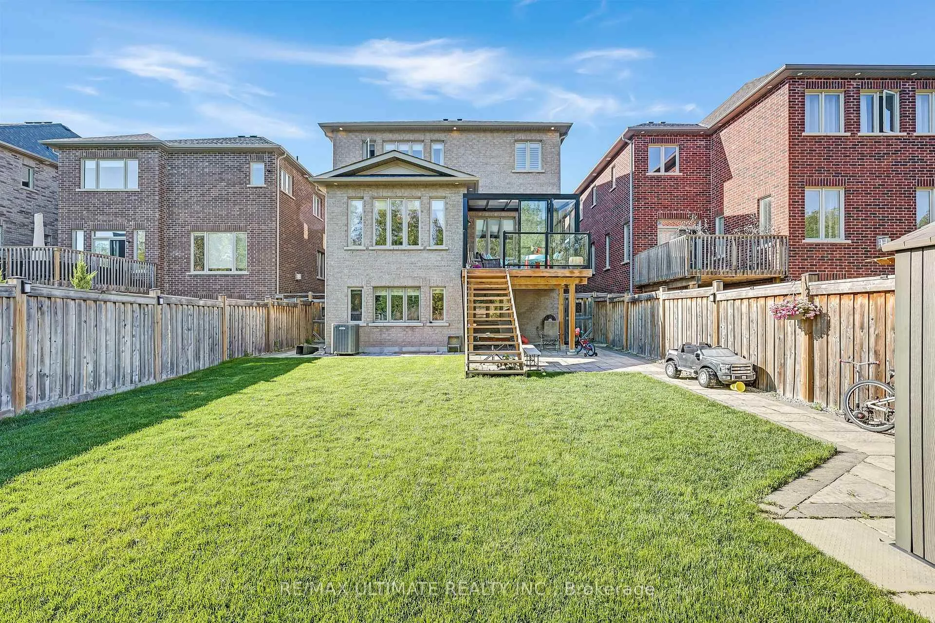 Photo 38 of 42 Donwoods Crescent, Whitby, Taunton North — HOMEH
