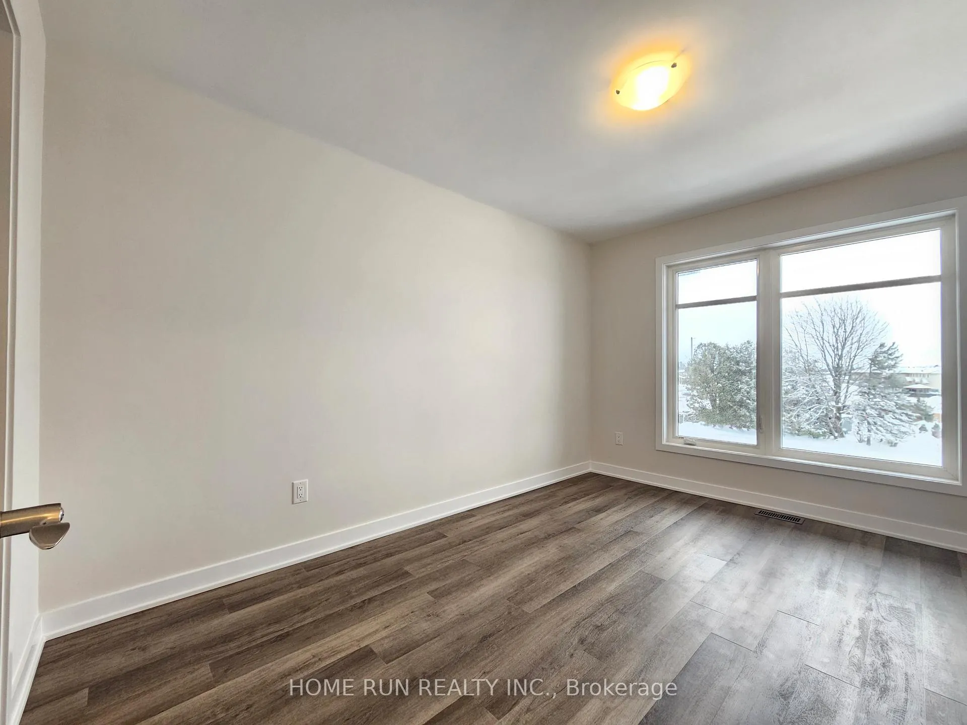 Photo 16 of 126 Venasque Private, Ottawa, Notting Hill/Summerside — HOMEH