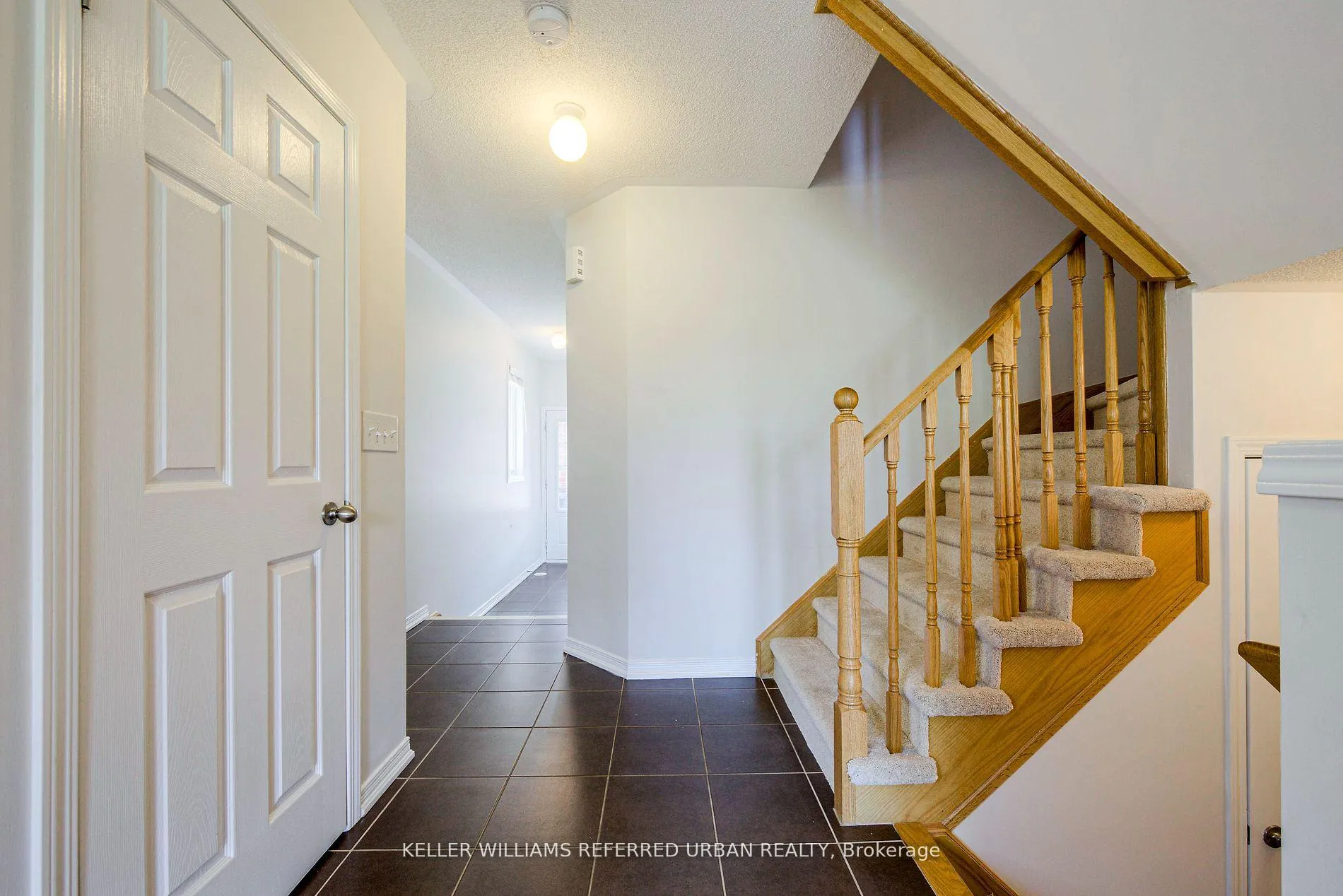 Photo 7 of 81 Chokecherry Crescent, Markham, Wismer — HOMEH