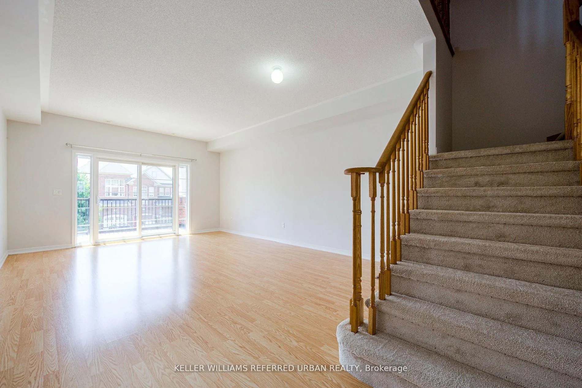 Photo 13 of 81 Chokecherry Crescent, Markham, Wismer — HOMEH