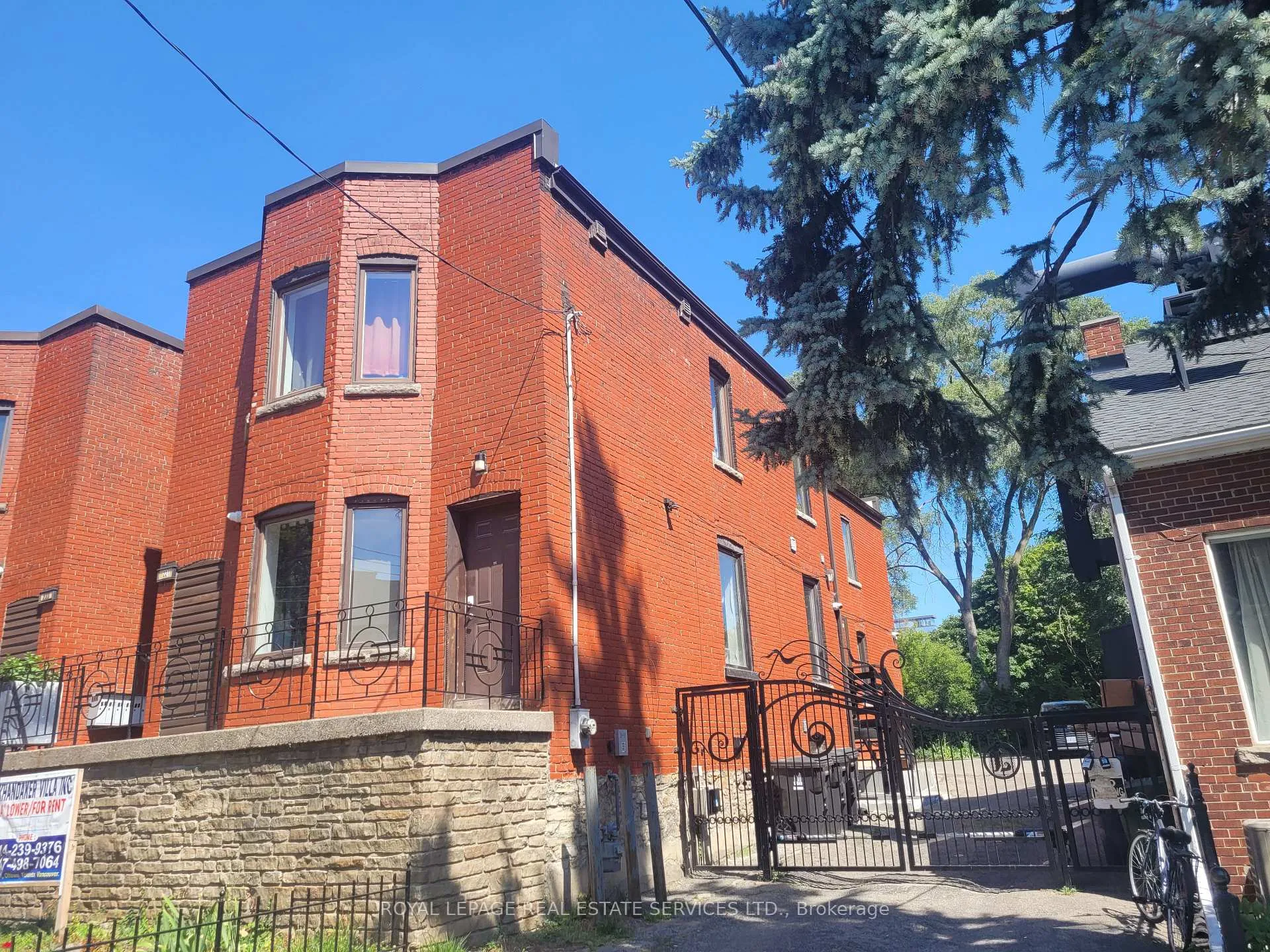 Photo 2 of Unit B2, 221 River Street, Toronto, Cabbagetown-South St. James Town — HOMEH