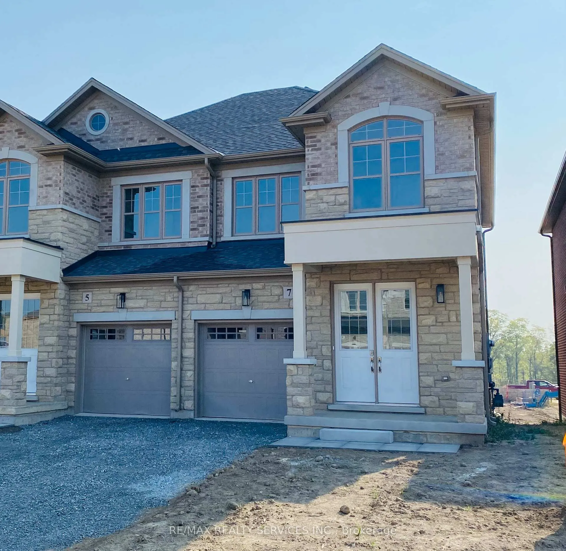 Photo 1 of 7 Cherry Blossom Heights, Hamilton, Sheldon — HOMEH