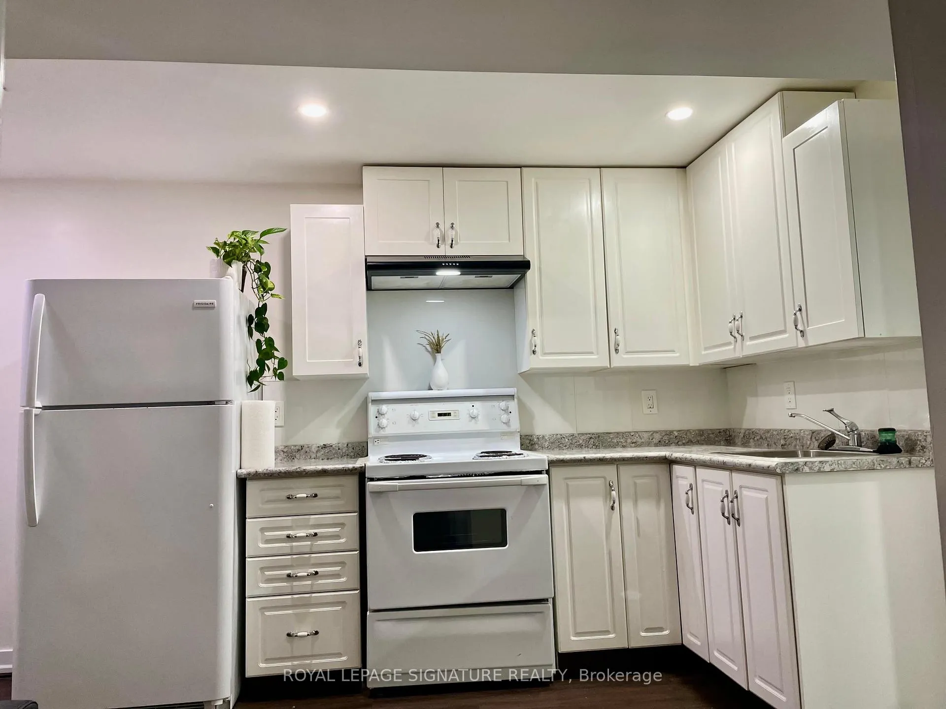 Photo 12 of Unit Bsmt, 86 Cluett Drive, Ajax, South East — HOMEH