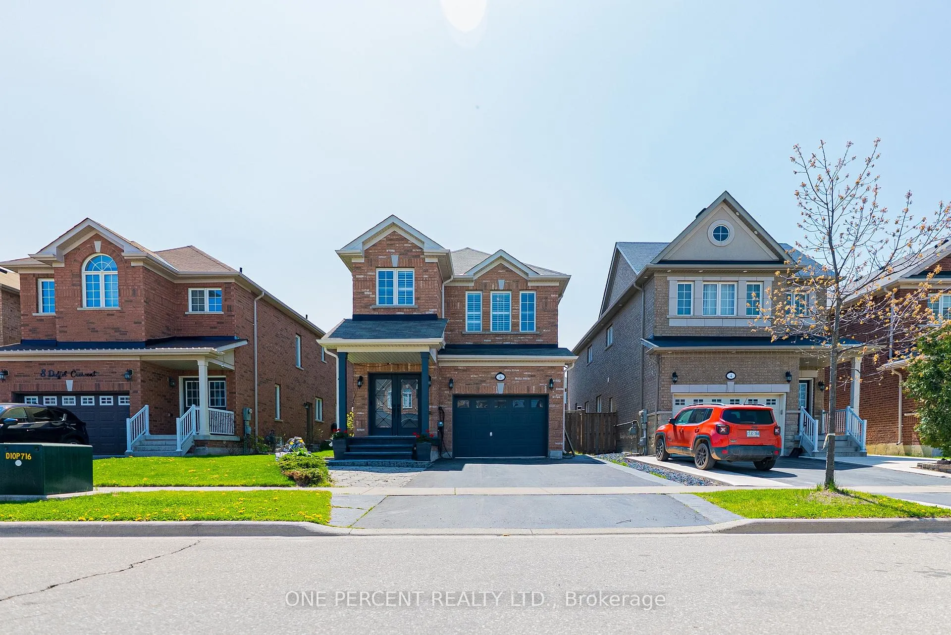Front of 6 Duffel Crescent