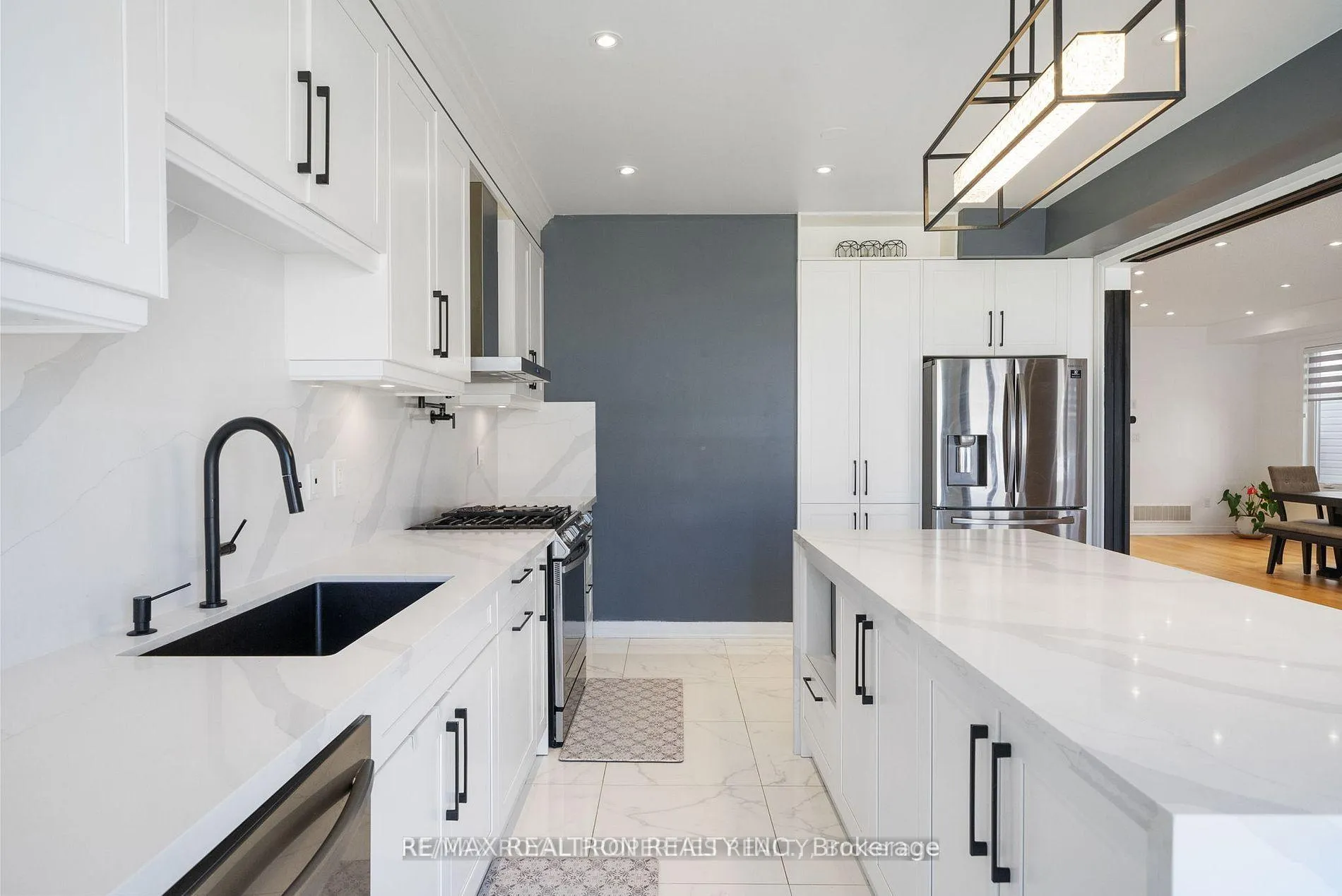 Photo 23 of 43 Clipper Lane, Clarington, Bowmanville — HOMEH