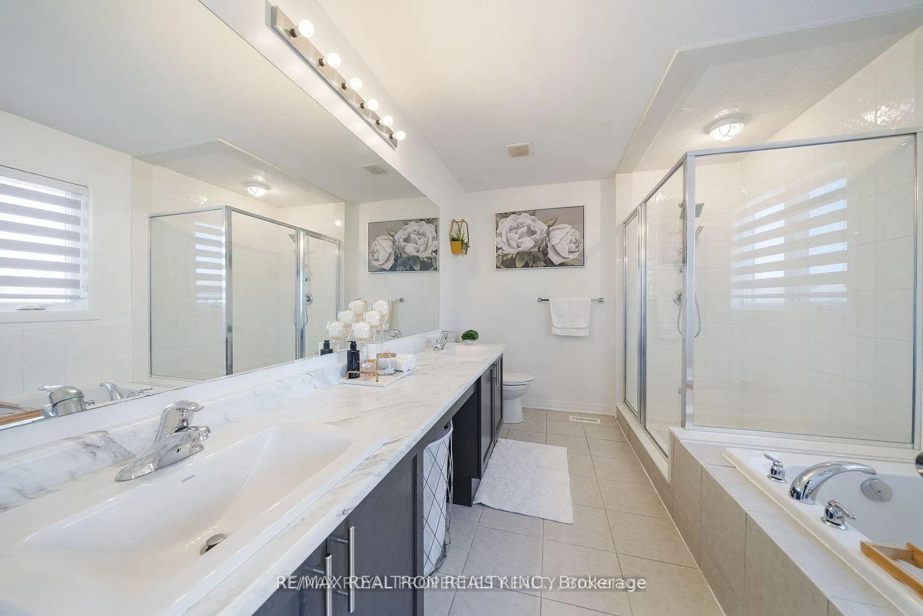 Photo 40 of 43 Clipper Lane, Clarington, Bowmanville — HOMEH