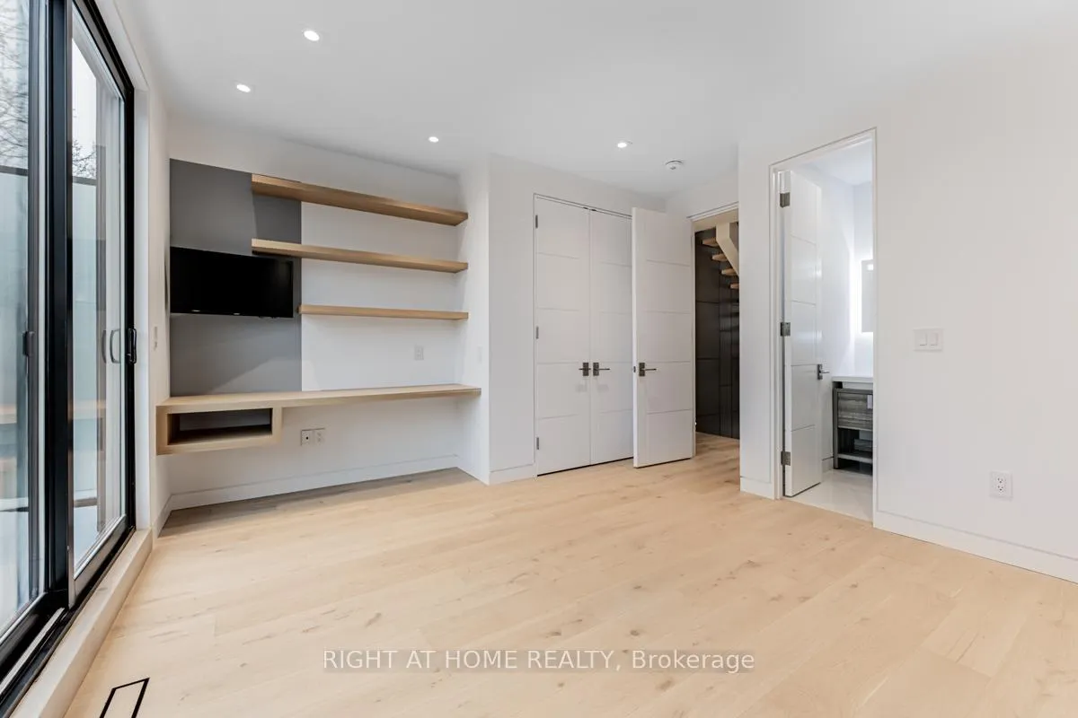 Photo 36 of 677 Huron Street, Toronto, The Annex — HOMEH