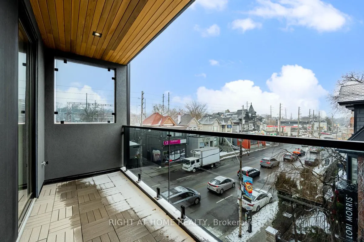 Photo 42 of 677 Huron Street, Toronto, The Annex — HOMEH