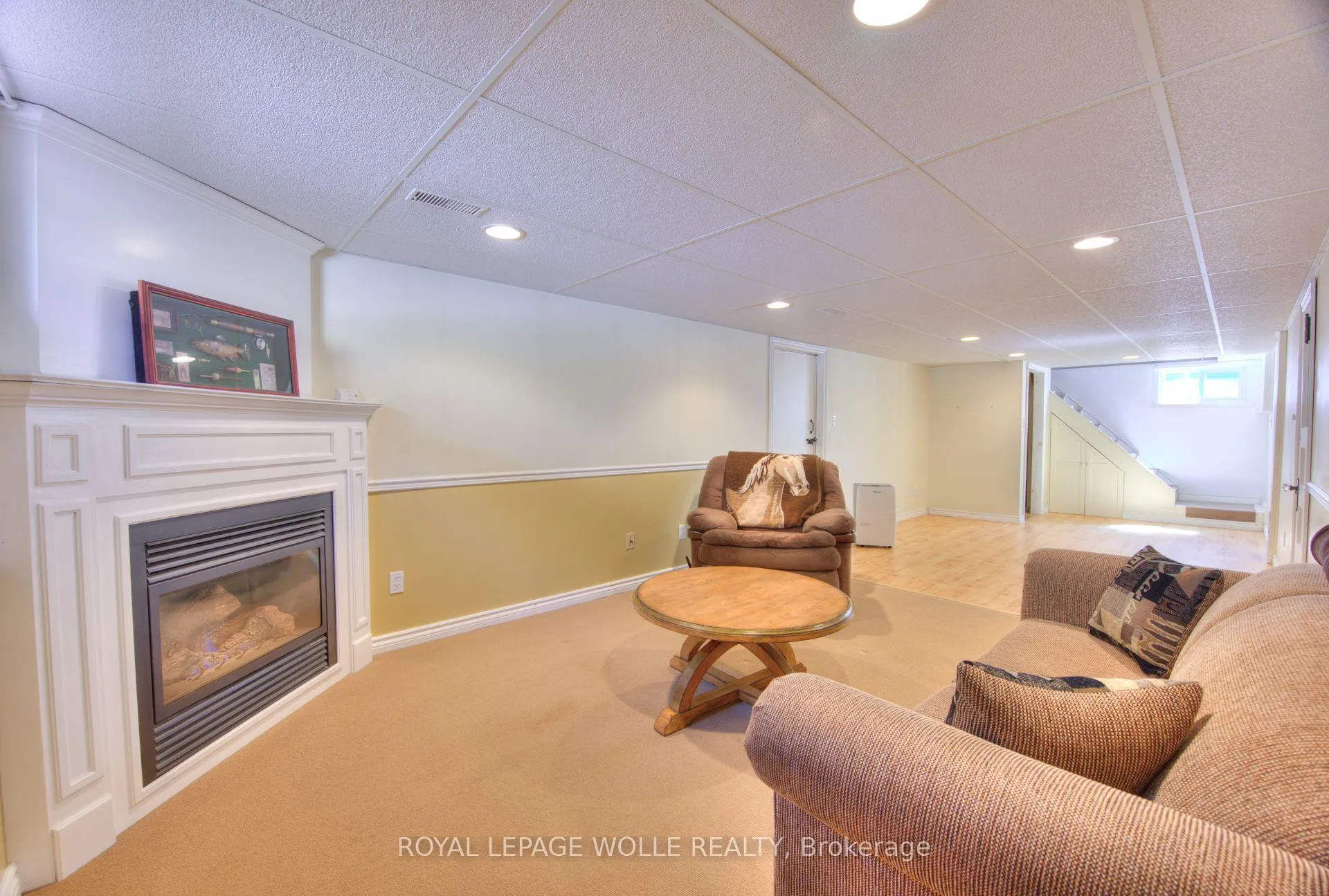 Photo 9 of 71 Broadmoor Avenue, Kitchener — HOMEH