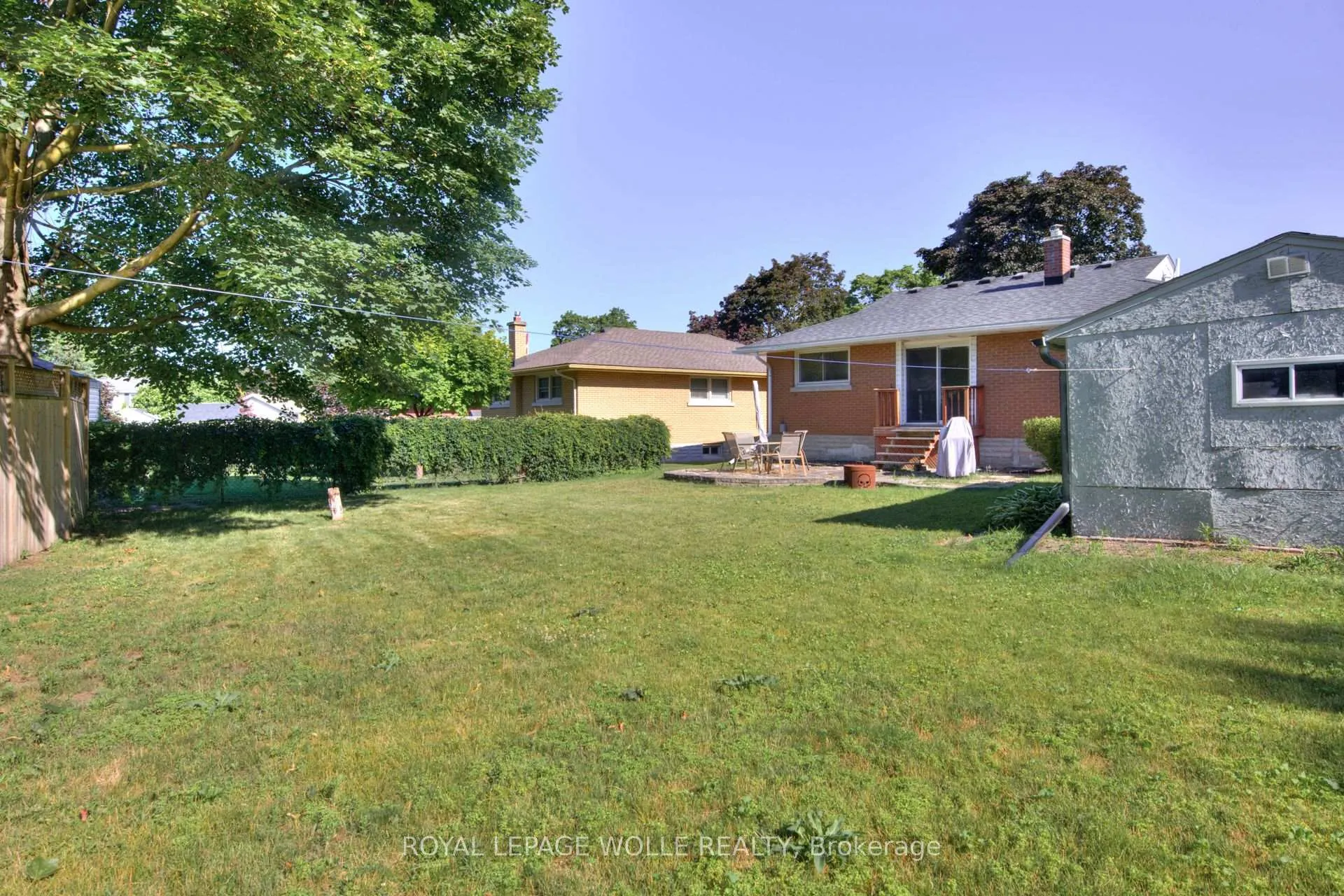 Photo 20 of 71 Broadmoor Avenue, Kitchener — HOMEH