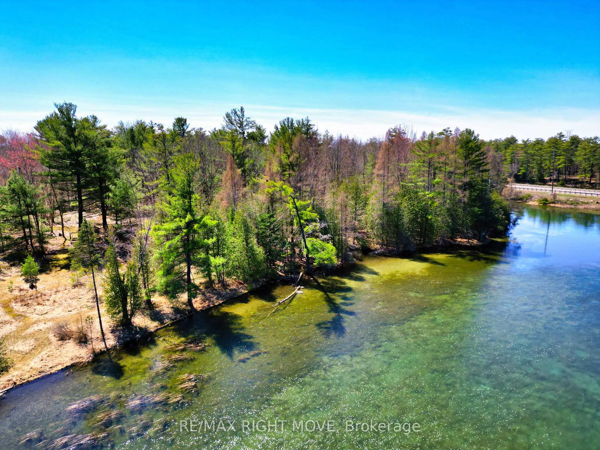 Photo 21 of 4544 Bowles Lane, Severn, Washago — HOMEH