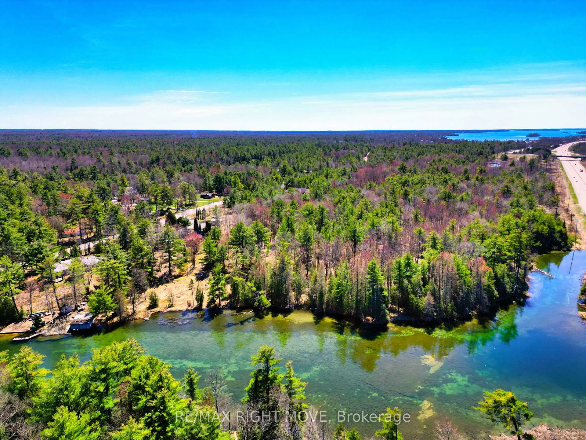 Photo 22 of 4544 Bowles Lane, Severn, Washago — HOMEH