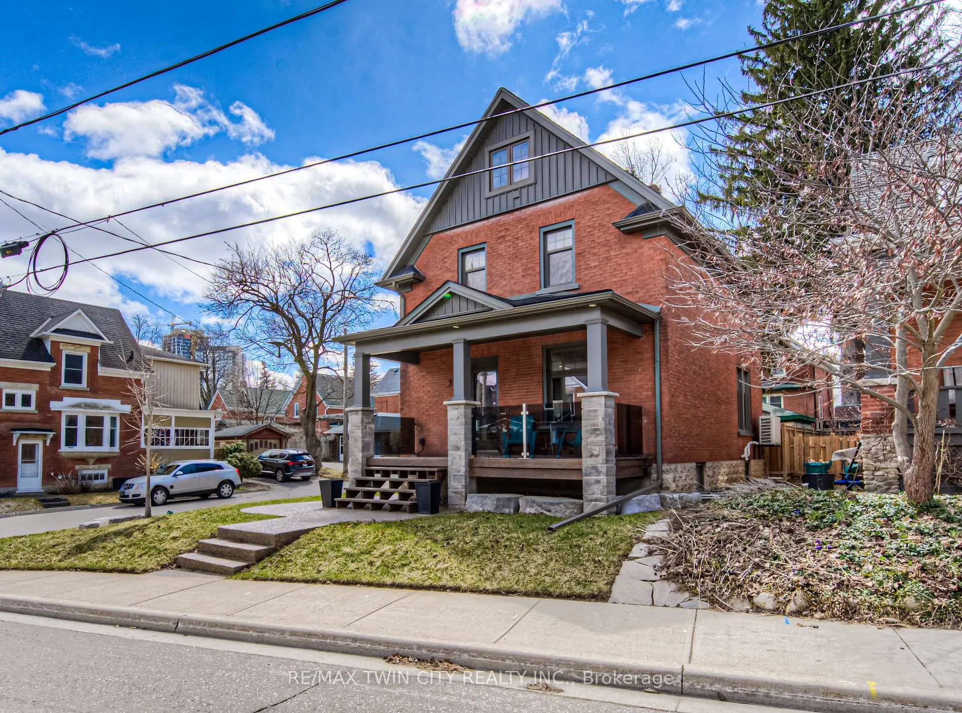 Photo 2 of 31 Dekay Street, Waterloo — HOMEH