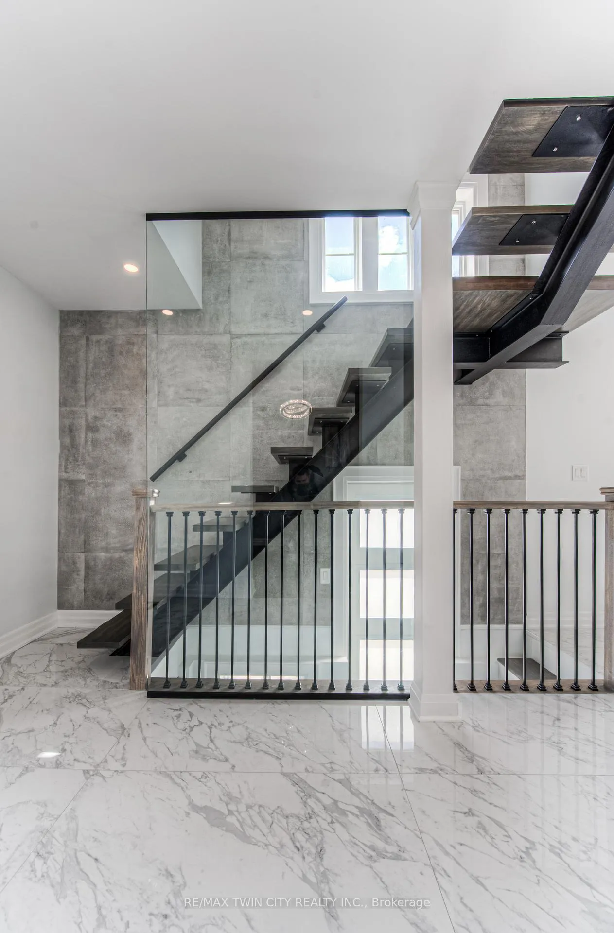 Photo 23 of 31 Dekay Street, Waterloo — HOMEH