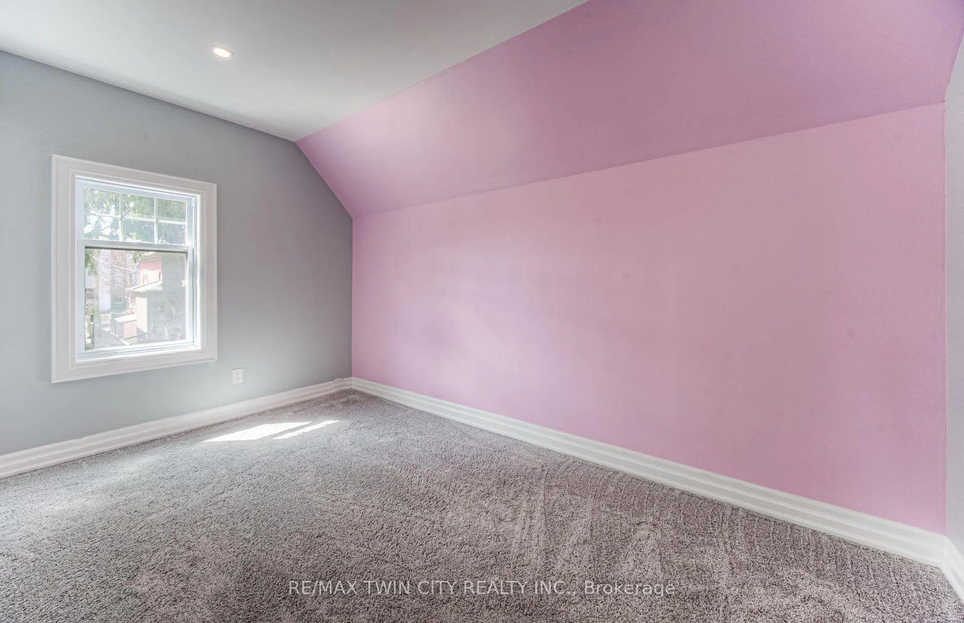 Photo 34 of 31 Dekay Street, Waterloo — HOMEH