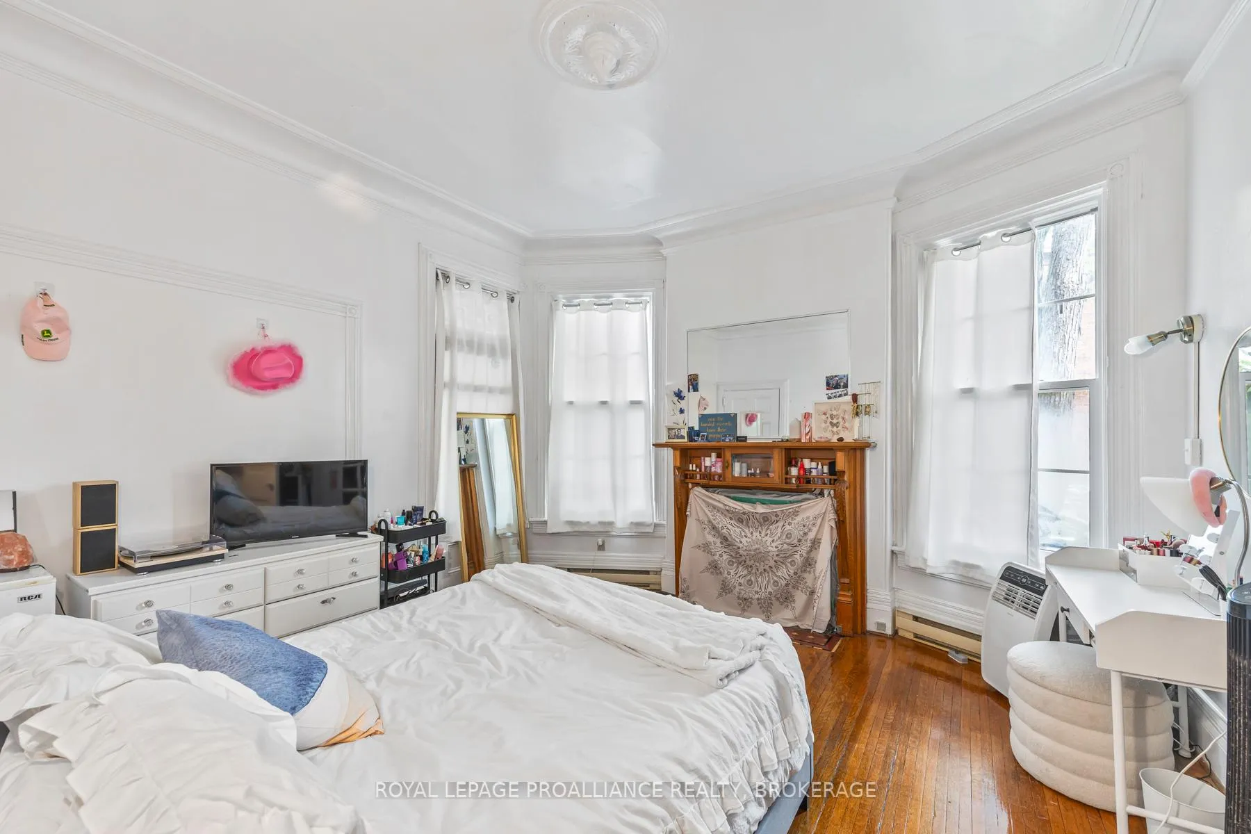 Photo 11 of 99 Bagot Street, Kingston, Central City East — HOMEH
