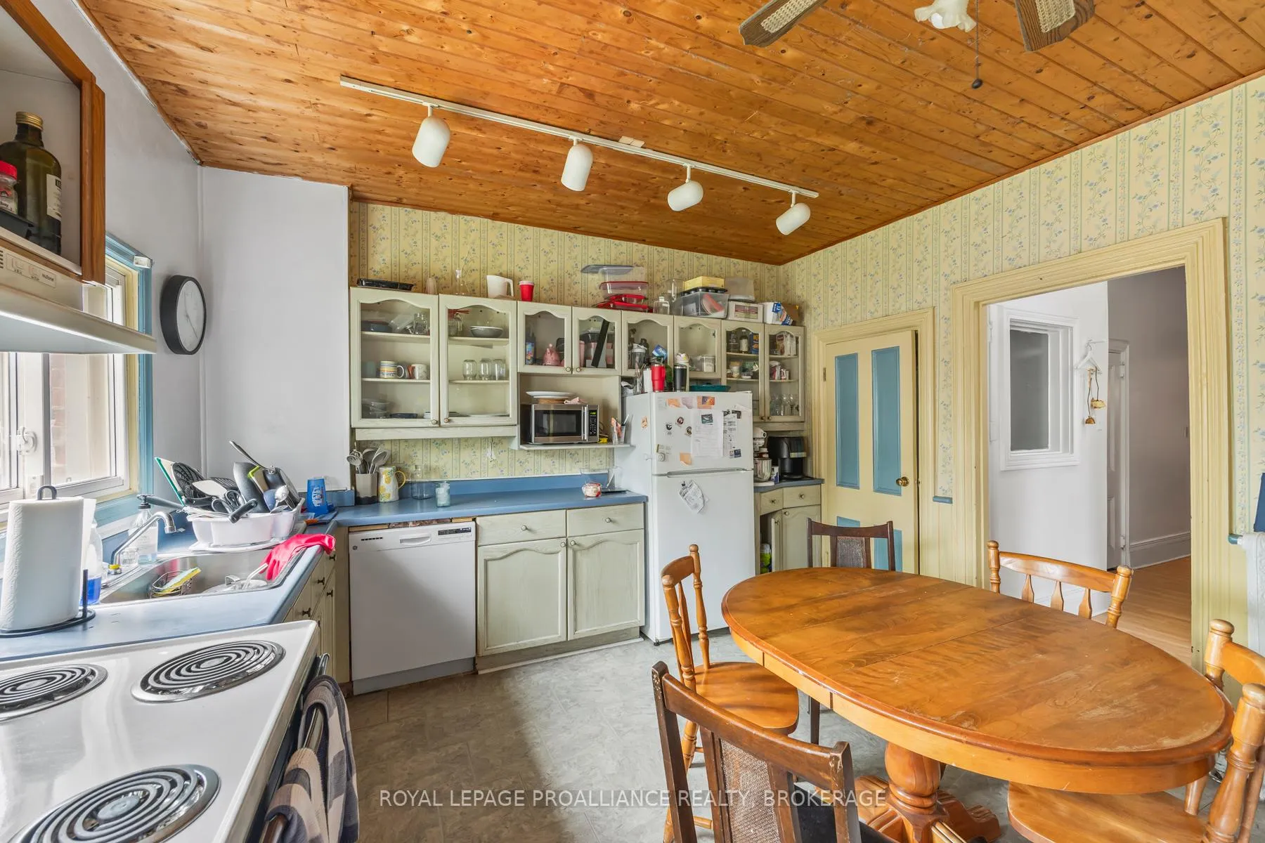 Photo 18 of 99 Bagot Street, Kingston, Central City East — HOMEH