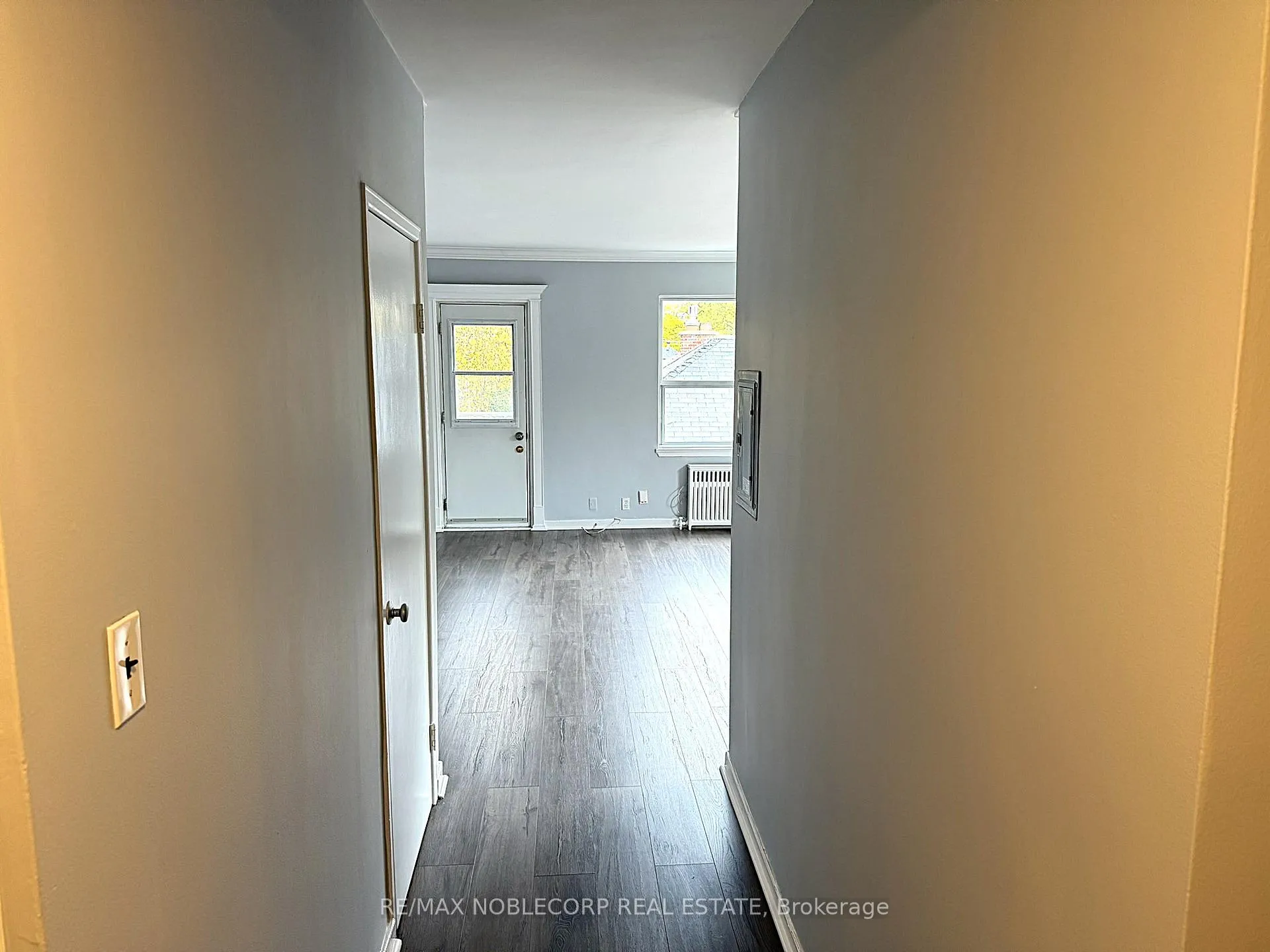 Photo 6 of Unit 305, 1315 Bayview Avenue, Toronto, Leaside — HOMEH