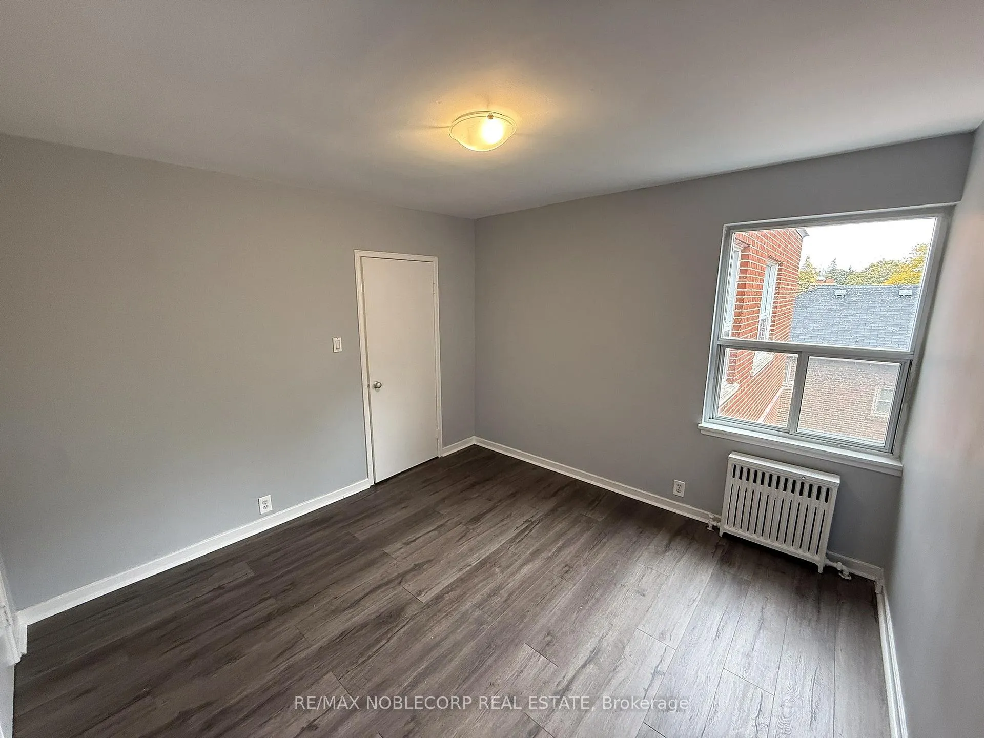 Photo 15 of Unit 305, 1315 Bayview Avenue, Toronto, Leaside — HOMEH