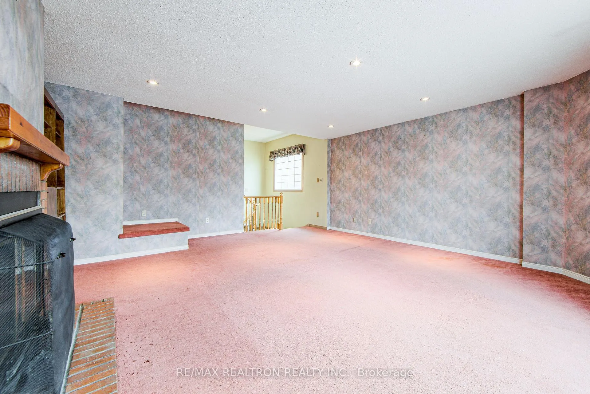 Photo 19 of 107 Brownridge Drive, Vaughan, Brownridge — HOMEH