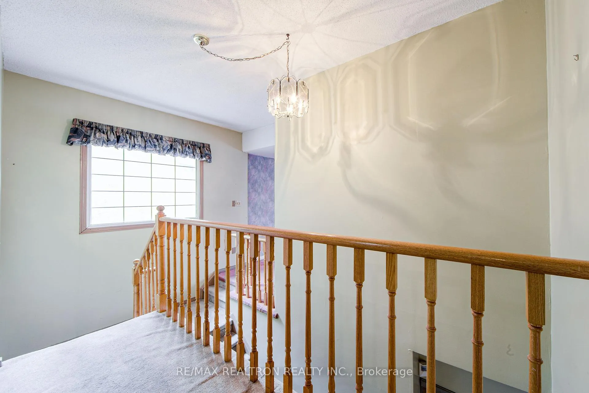 Photo 20 of 107 Brownridge Drive, Vaughan, Brownridge — HOMEH