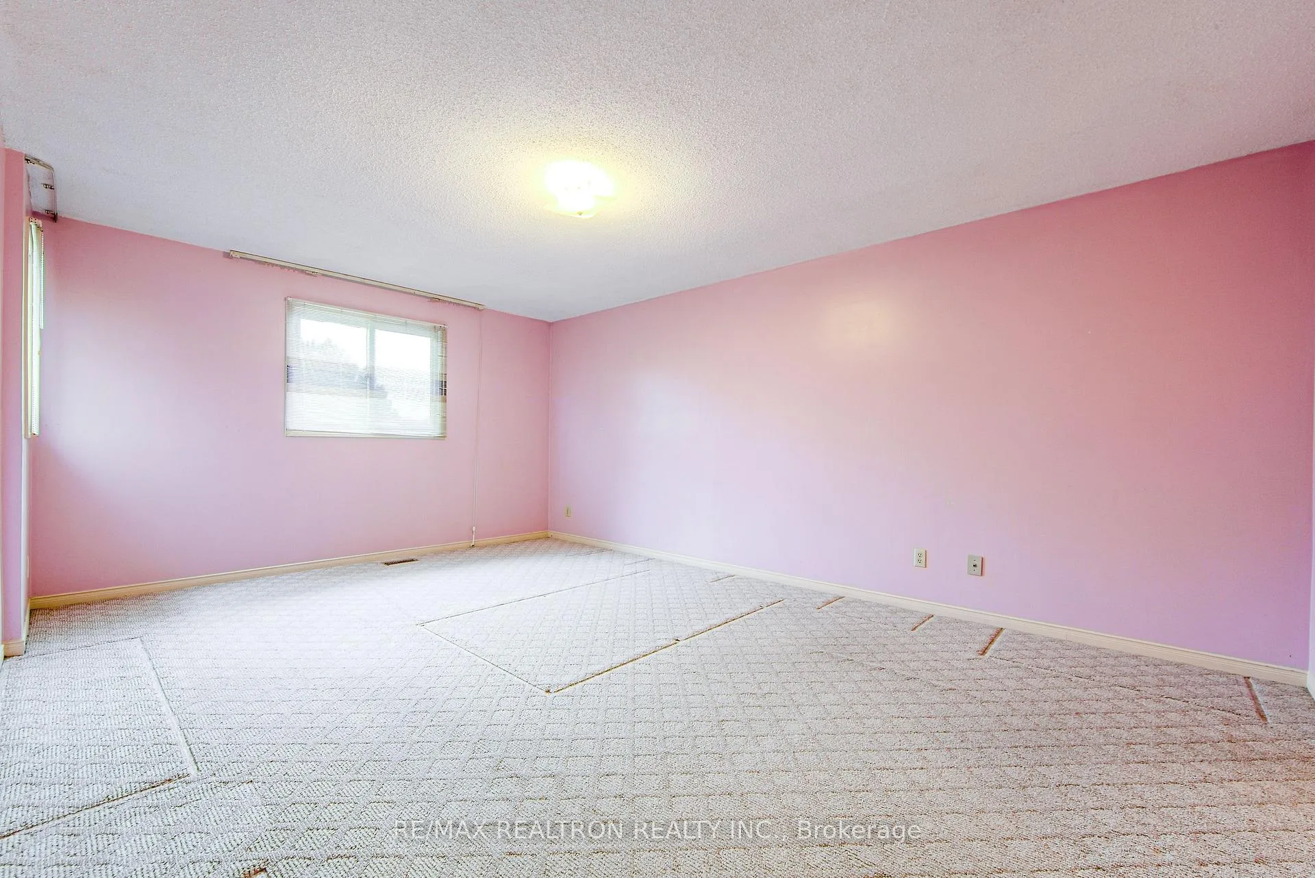 Photo 21 of 107 Brownridge Drive, Vaughan, Brownridge — HOMEH