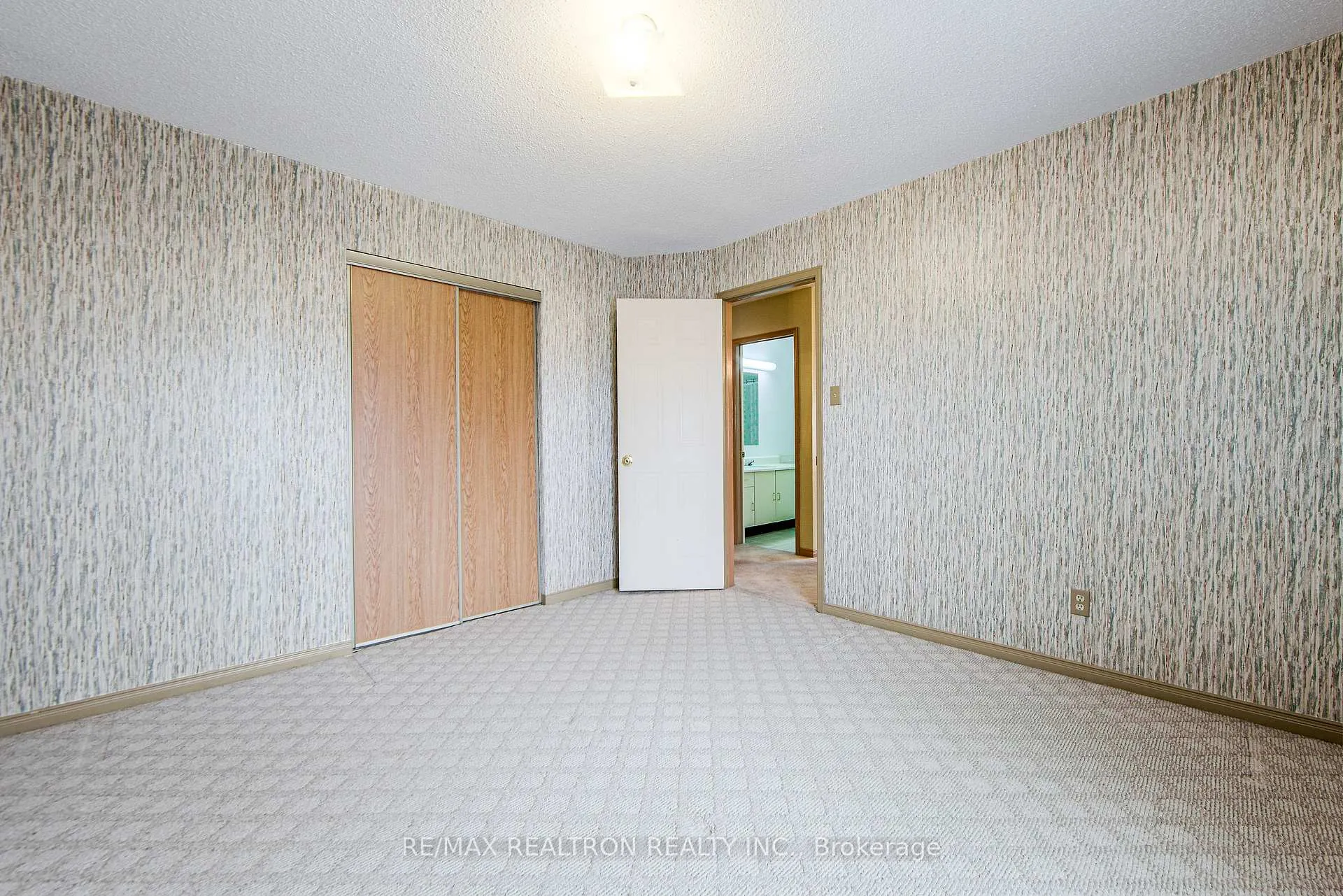 Photo 26 of 107 Brownridge Drive, Vaughan, Brownridge — HOMEH