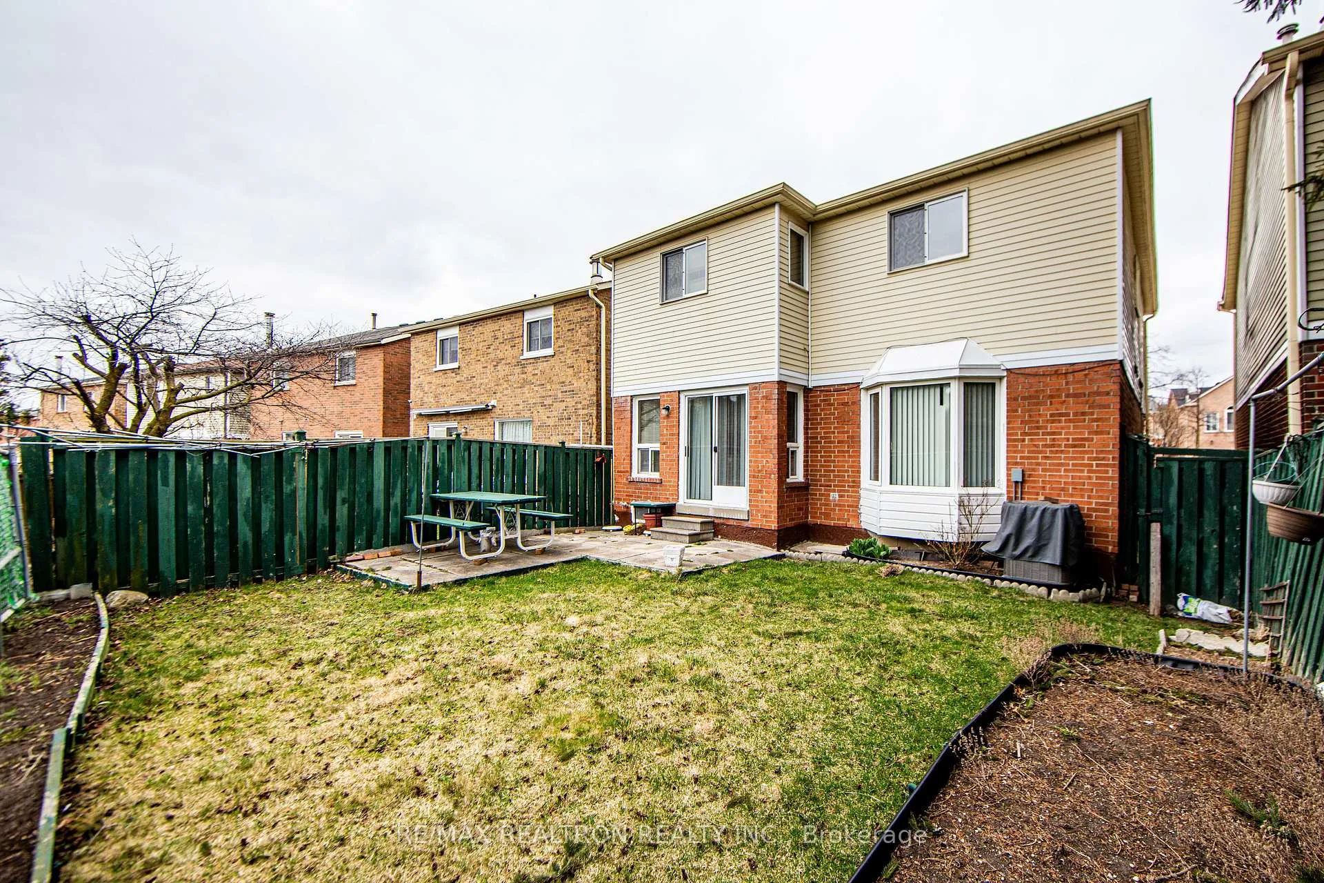 Photo 30 of 107 Brownridge Drive, Vaughan, Brownridge — HOMEH