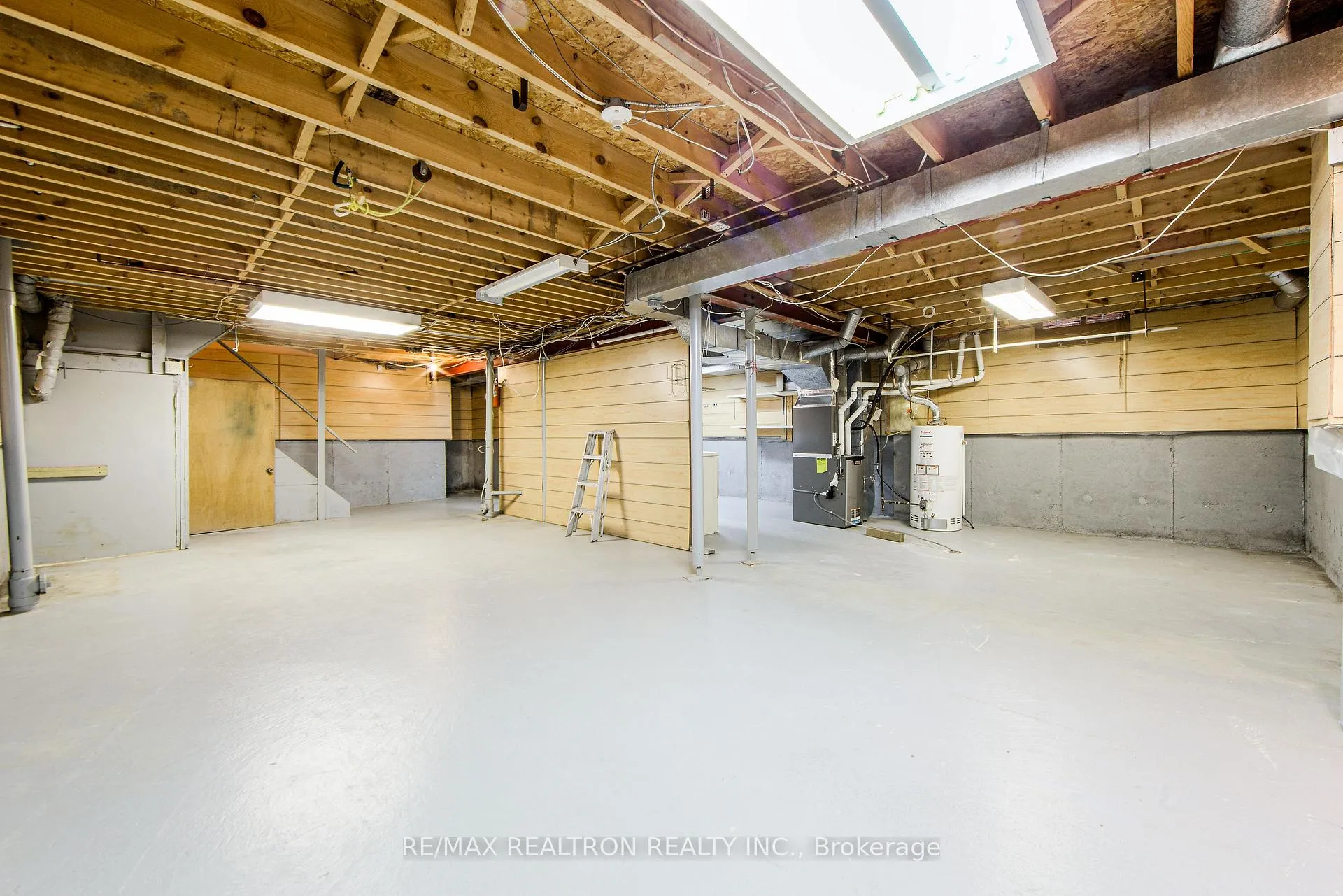 Photo 31 of 107 Brownridge Drive, Vaughan, Brownridge — HOMEH