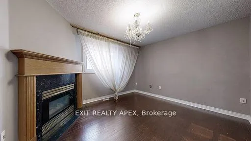 Photo 7 of 143 Veneto Upper Drive, Vaughan, Vaughan Grove — HOMEH
