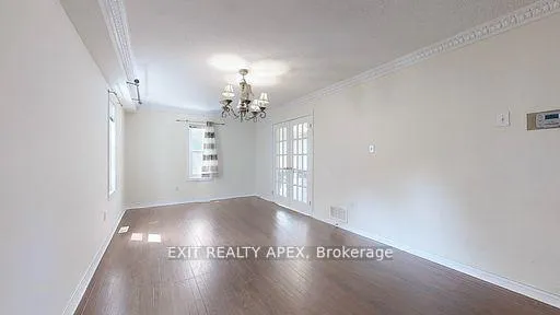 Photo 9 of 143 Veneto Upper Drive, Vaughan, Vaughan Grove — HOMEH