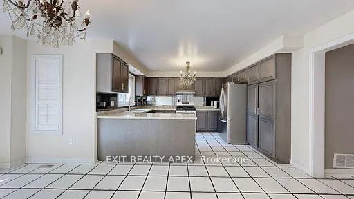 Photo 22 of 143 Veneto Upper Drive, Vaughan, Vaughan Grove — HOMEH