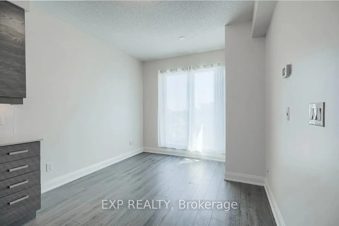 Photo 5 of Unit 523, 8228 Birchmount Road, Markham, Unionville — HOMEH